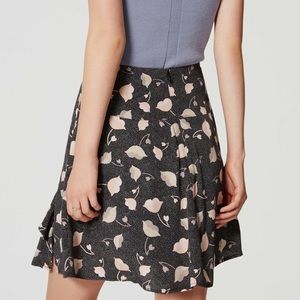 Women’s Loft Flounce Floral Skirt Size 0